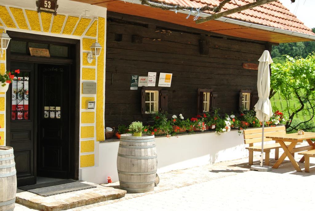 Weingut Primus Suedsteiermark ชปีลเฟลด์ ภายนอก รูปภาพ